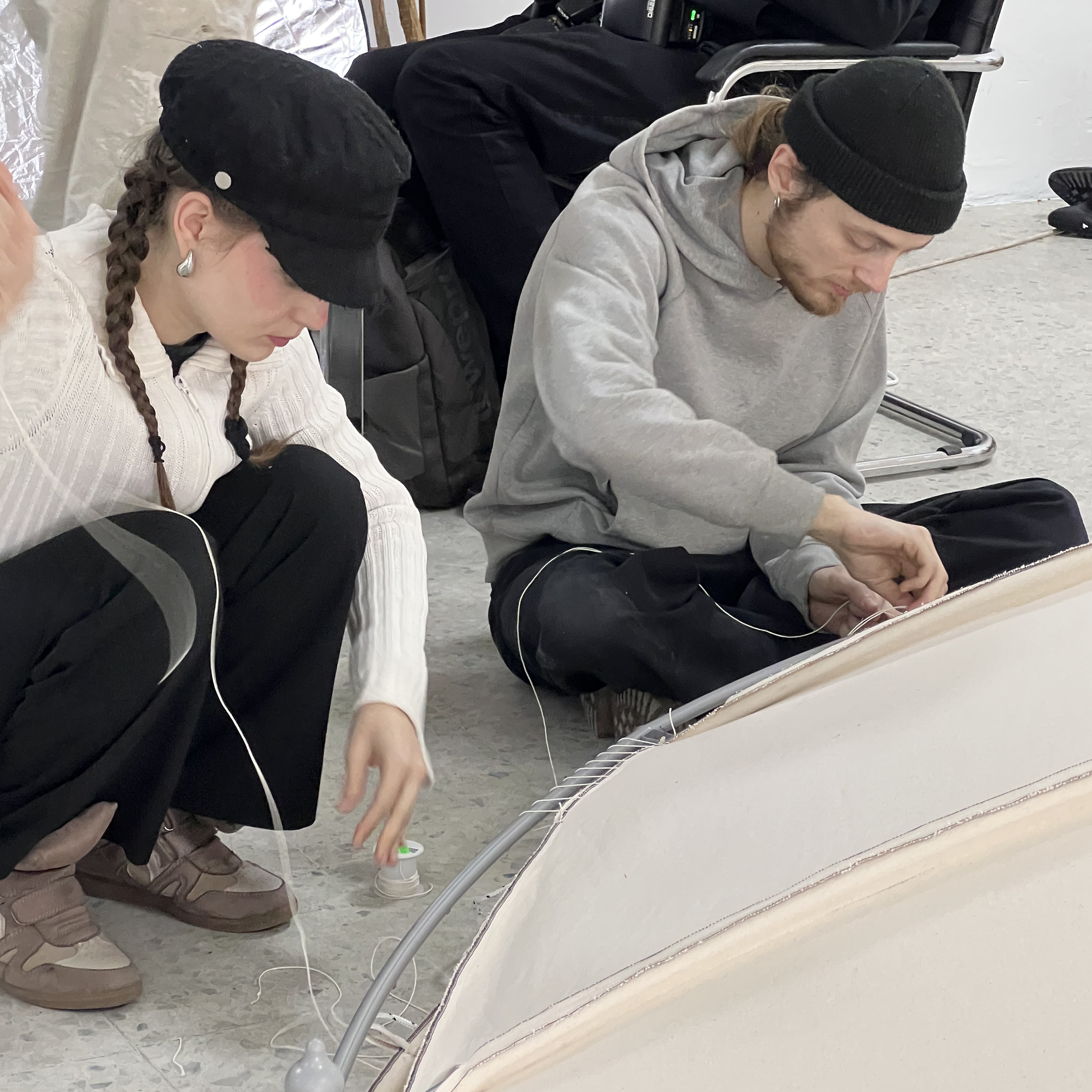 Preparación de la cúpula x Bugambilla Estudio, 2025.